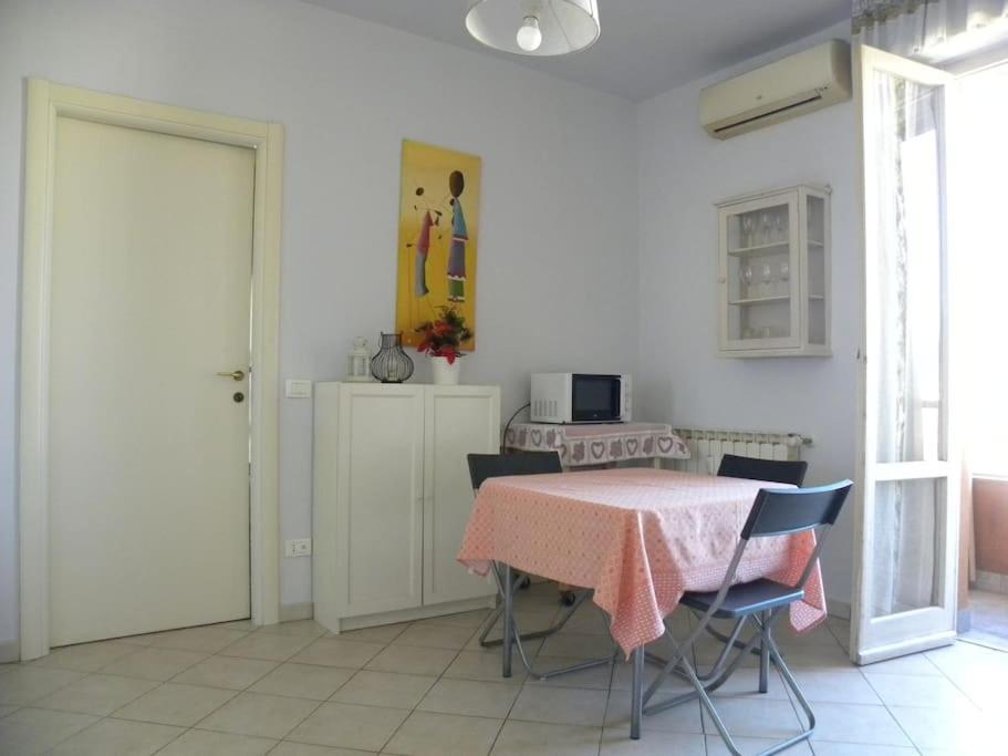Bright Apt With Views And Terrace فلورنس المظهر الخارجي الصورة