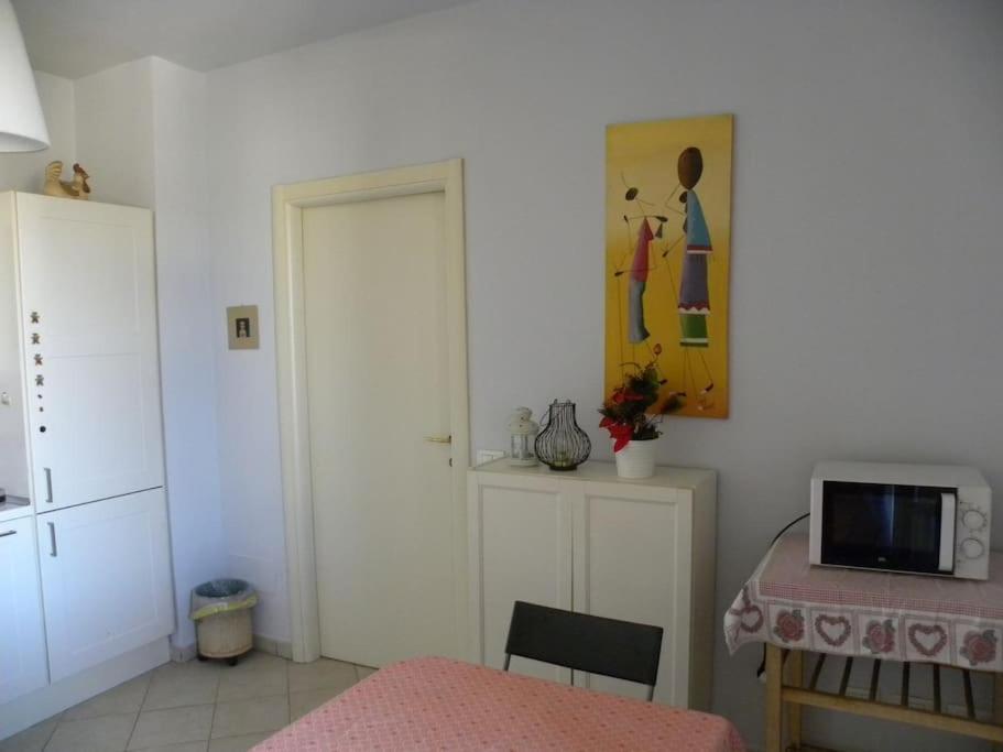 Bright Apt With Views And Terrace فلورنس المظهر الخارجي الصورة